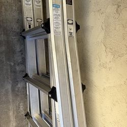 Expandable Ladder