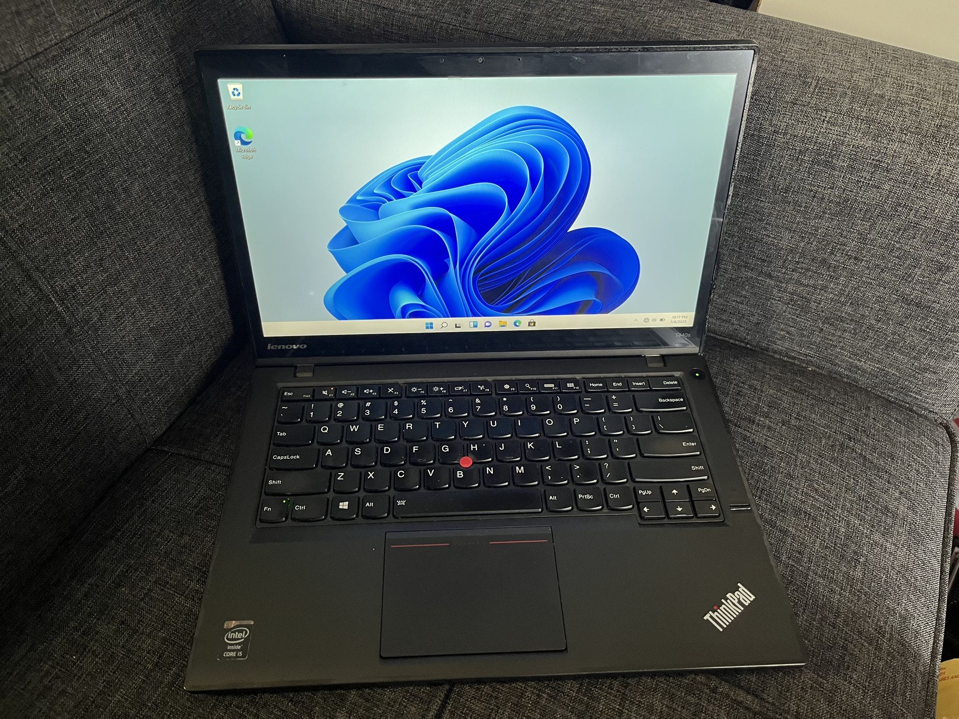 Lenovo ThinkPad 13” T440s Core i5 -4200u 2.6GHz 4GB 256GB SSD HD Touchscreen Laptop
