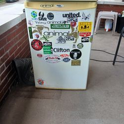 Mini Refrigerator 