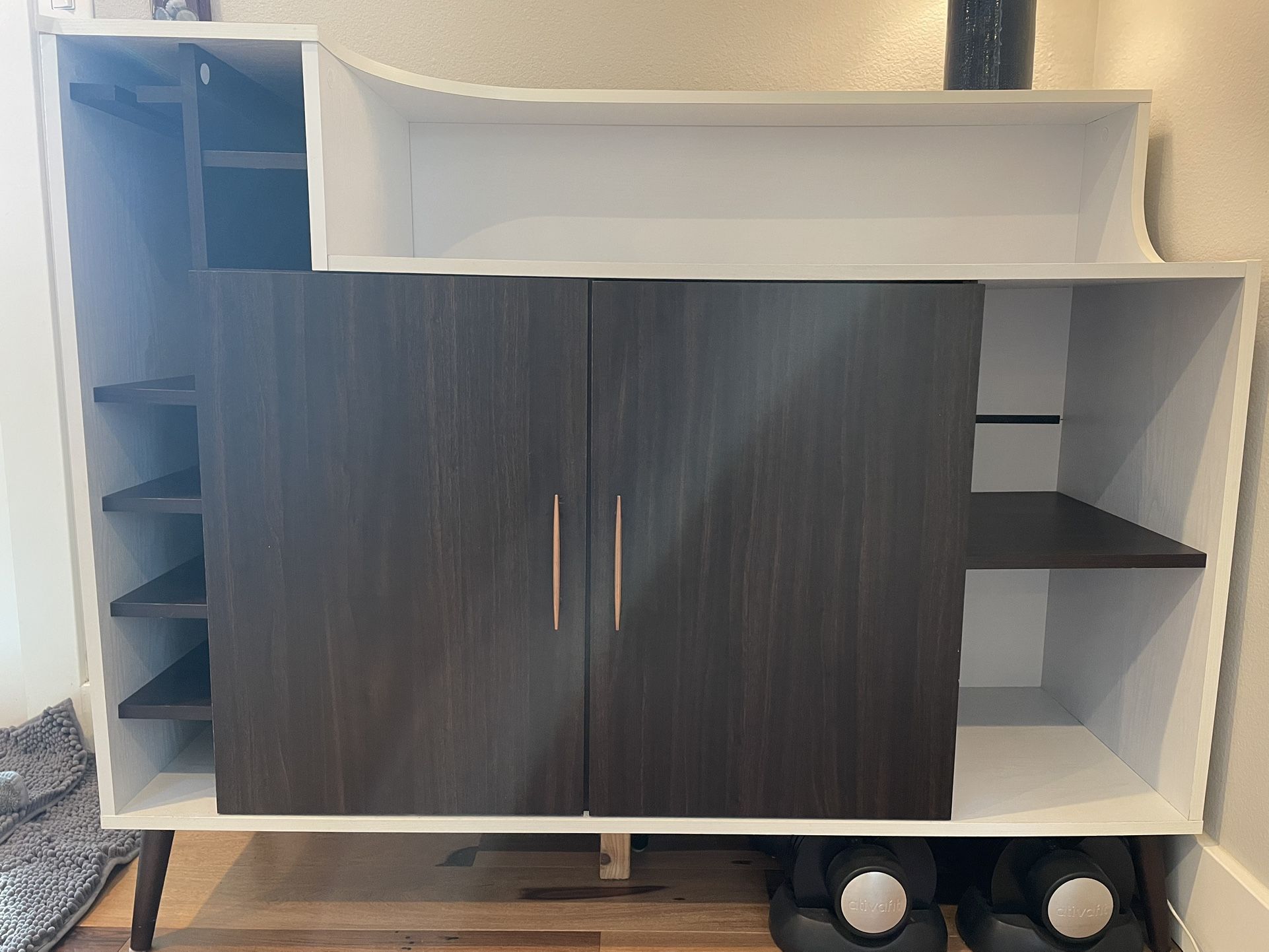 Free Standing Bar / Sidebar / Wine Rack