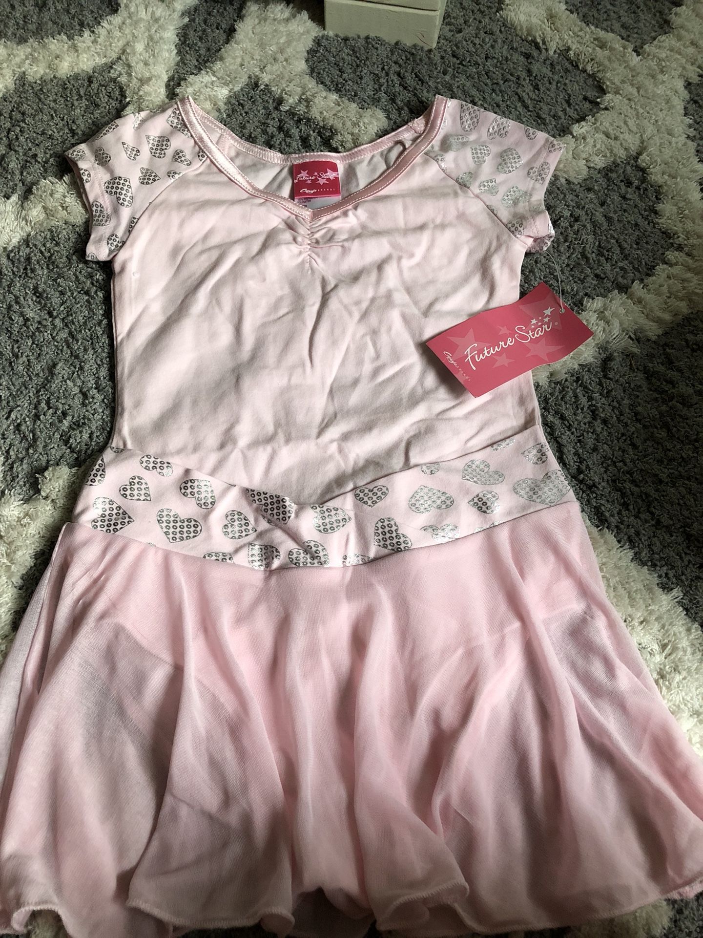Girls new w tags ballet onesie size Capezio brand 8.00
