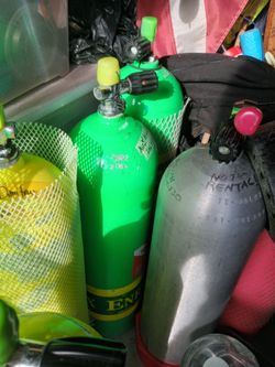 Aluminum 80 scuba tank