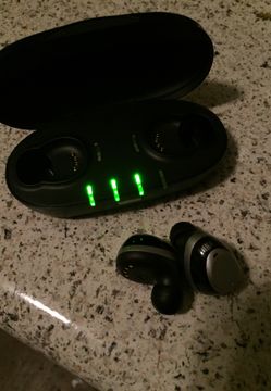 Blue tooth headphones wireless