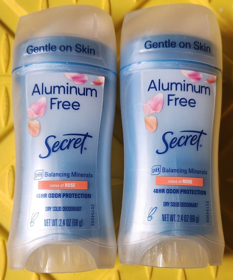 (2) Secret Aluminum Free Deodorant, Notes of Rose 🌹
