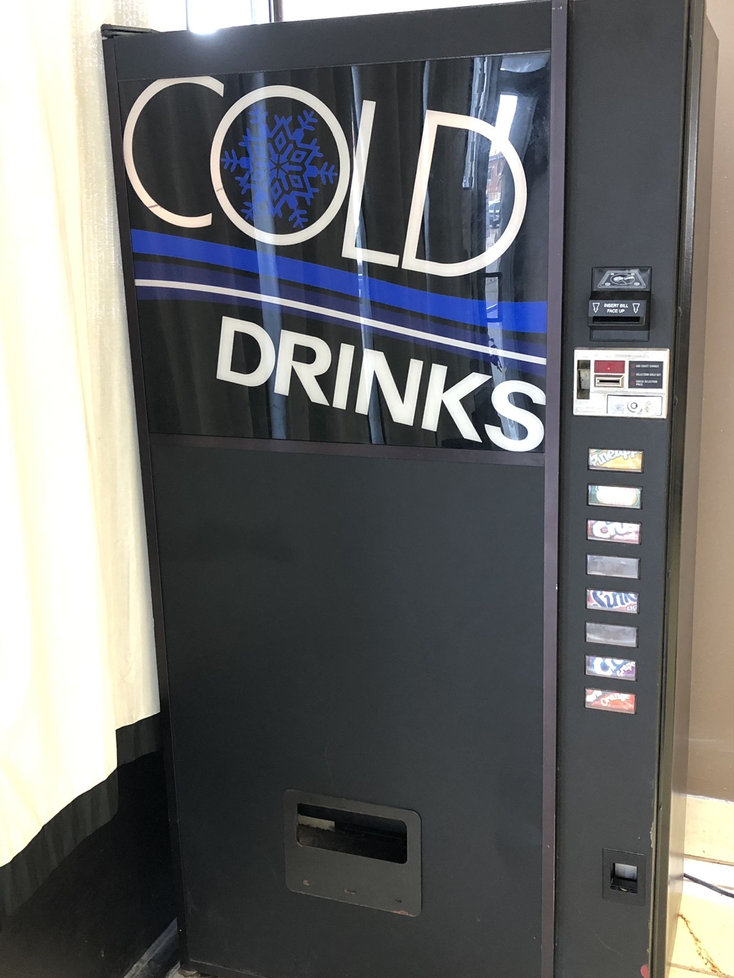 Pop vending machine for Sale in Chicago, IL OfferUp