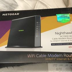 NETGEAR Nighthawk  AC1900 (24x8) DOCSIS 3.0 WiFi Cable Modem Router Combo