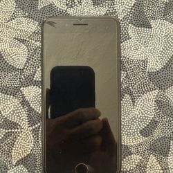 UNLOCKED IPHONE 7 PLUS