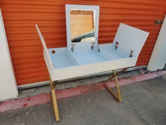 White Vanity Table with Mirror and Gold Legs