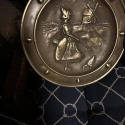 Pair Dutch Boy And Girl Wall Hangers