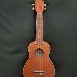 Mitchell MU40 Soprano Ukulele Natural