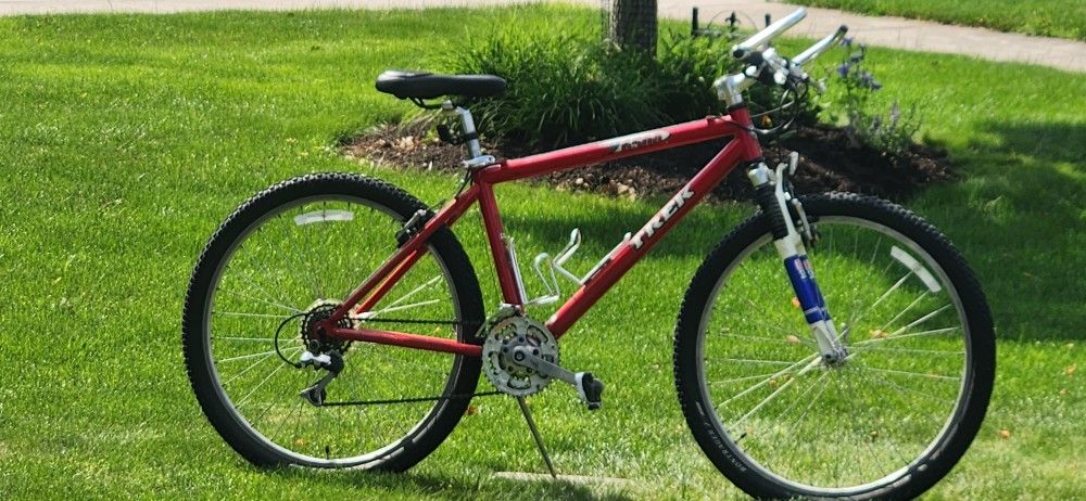 TREK ZX 6500 - ALL TERRAIN - MEDIUM FRAME - TUNED