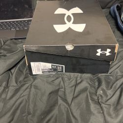 UA HIGHLIGHT HAMMER MC 
