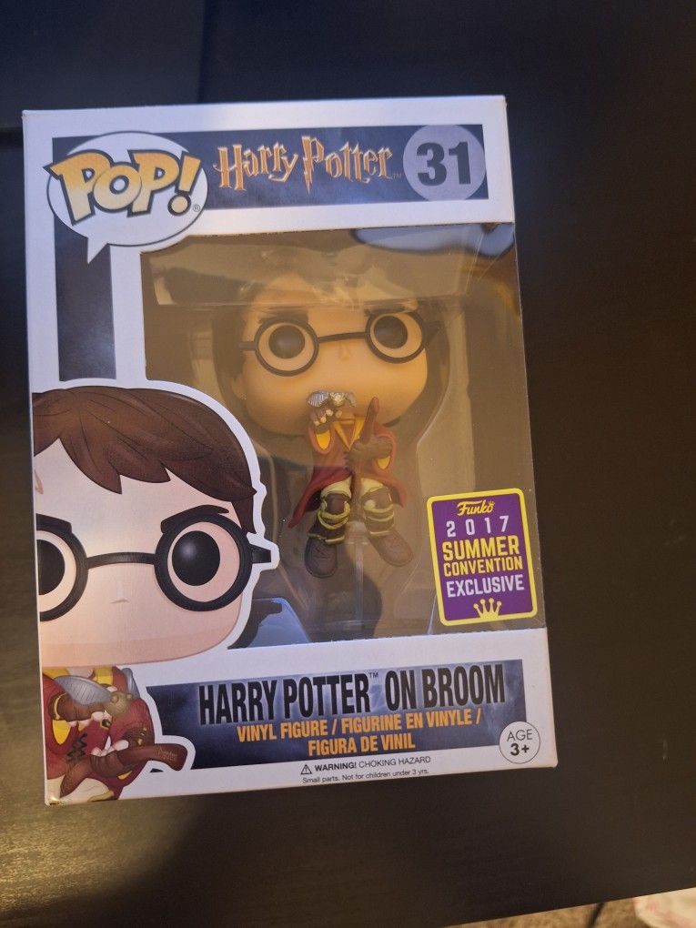 Harry Potter On Broom Funko Pop