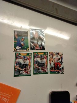 FOOTBALL CARDS AUTOGRAPHED