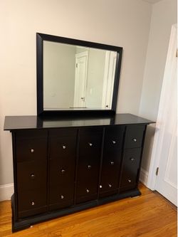 Raymour & Flanigan Dark Wood Dresser with Mirror – Excellent Condition