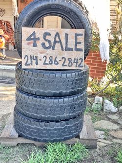Open Country tires 265/70R17 set of 4