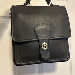 Vintage Coach Station Bag