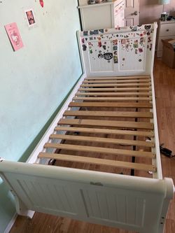 Free twin bed