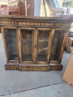 Display Cabinet