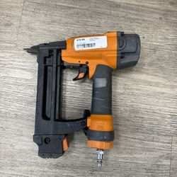 Ridgid 18GA Finish Stapler R150FSA