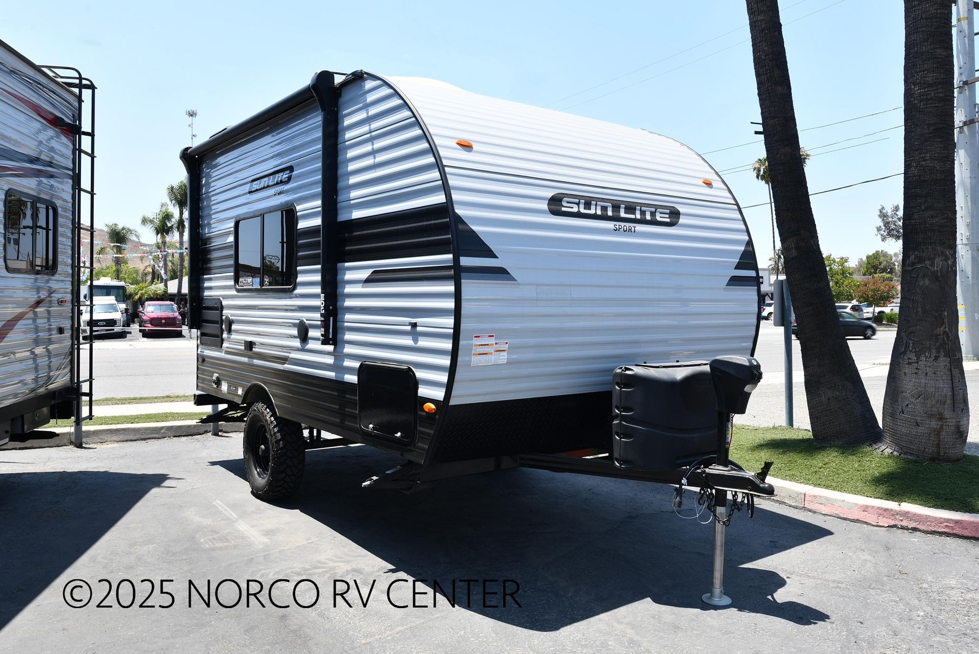 2022 Sunset Park Sun Lite 16BH