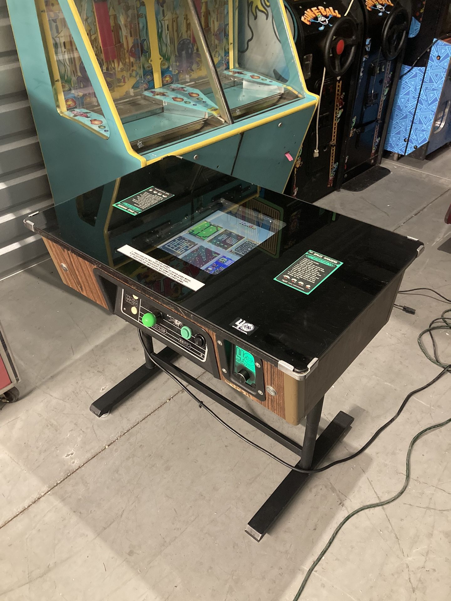 60-in-1 Multicade Classic Video Arcade Game Machine!