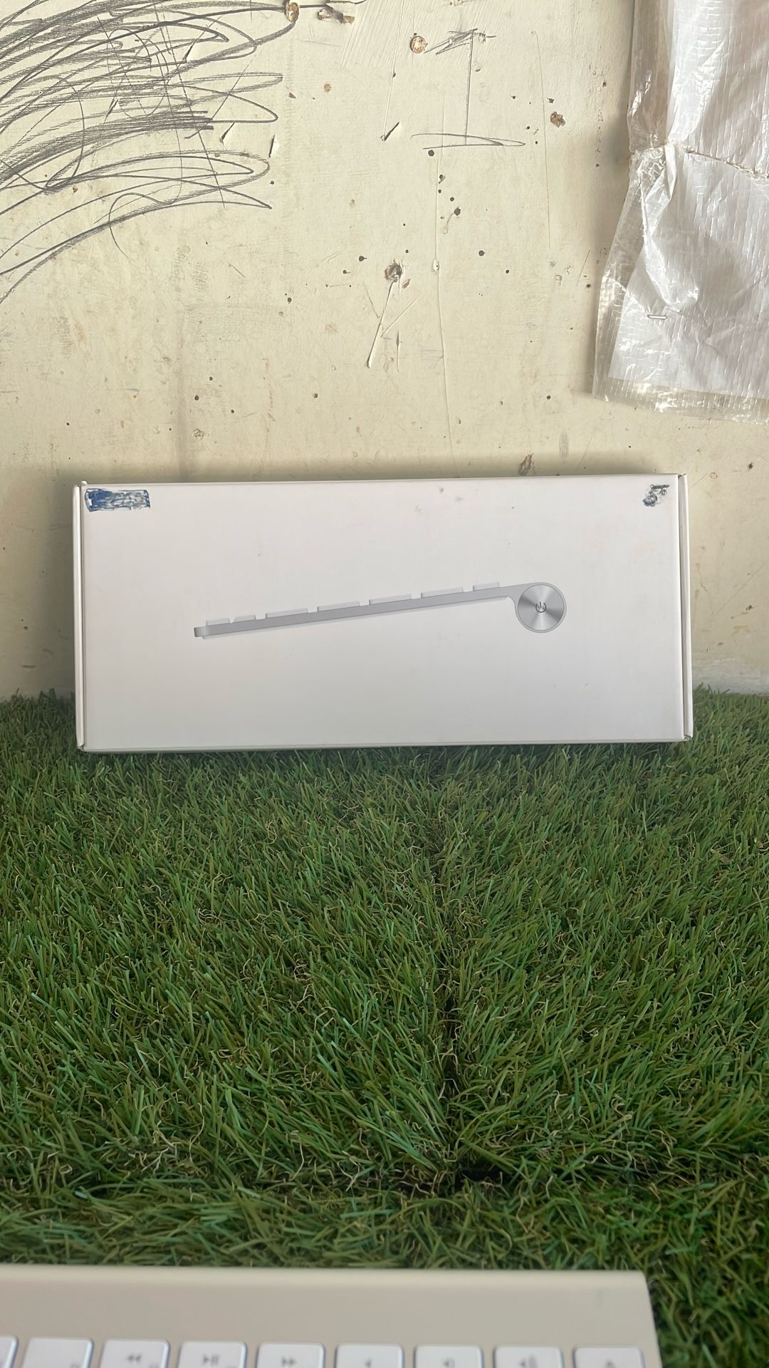 Apple wireless keyboard