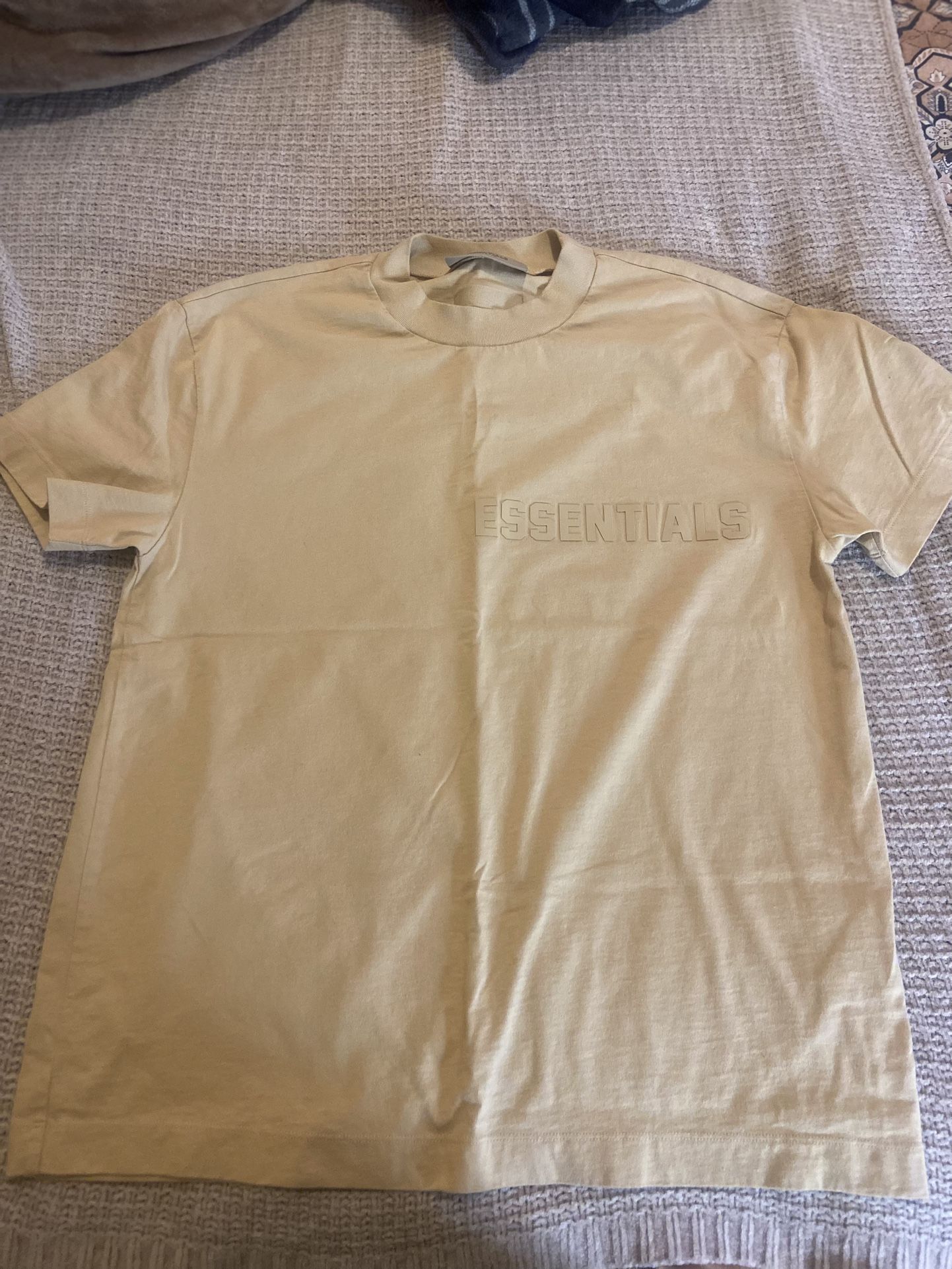 Fear of God ESSENTIALS “Sand” T-Shirt