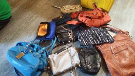 Carteras usada pero buenas condisiones
