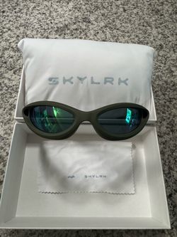 Skylrk sunglasses