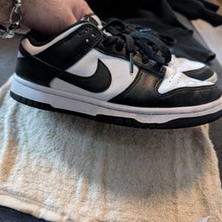 Nikes Panda Dunks Size 6.5 