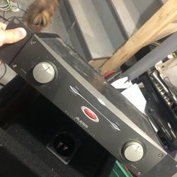 Alesis Amp 500’ Watts 