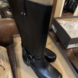 NIB MOTO BOOTS DRESSY WOMENS SIZE 7 Genuine Leather 