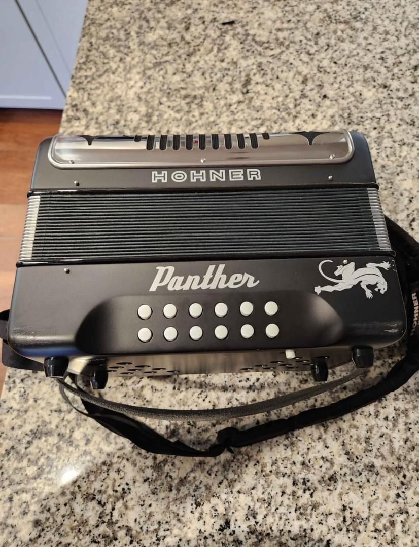 Hohner-Panther-Accordion