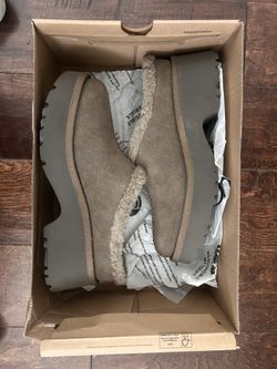 UGG New Heights Cozy Clogs