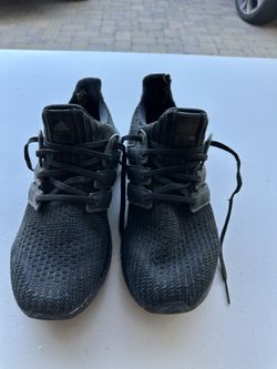 Adidas Men’s Shoes Size 9.5 
