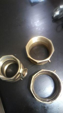 Dixon brass couplings. 2 a 400 1 a 300