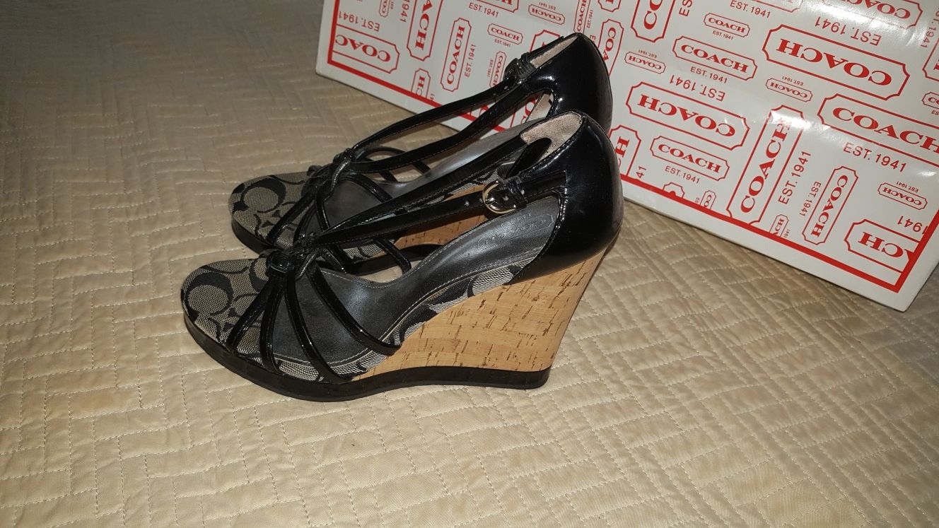 Authentic coach wedges only