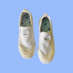 adida nizzia slip on skate shoe