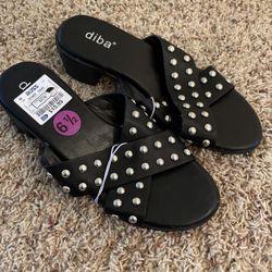 *Brand New - Women’s Studded Sandals