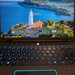 Alienware
Alienware - m16 R2 16" 240Hz Gaming Laptop QHD - Intel Core Series 1 Ultra 9 with 32GB RAM - NVIDIA GeForce RTX 4070 - 1TB SSD - Dark Metall
