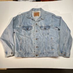 Levi Strauss Vintage Denim Jean Jacket Blue Mens Size Medium 