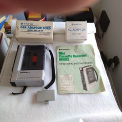 Sanyo M1002 Cassette Recorder 1980's?