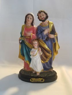 Holy Family statue, Sagrada Familia