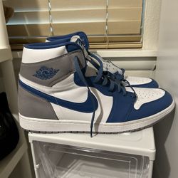 New Men’s Size 18 Nike Air Jordan 1.