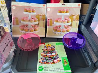 Cupcake stands