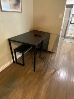 Dining table with 2 benches