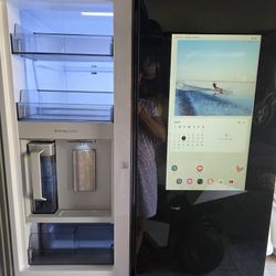 Samsung Bespoke 3-Door Refrigerator – 30 cu. ft. – With Screen