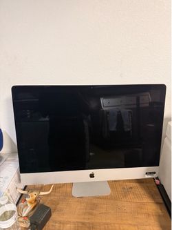 Apple computer