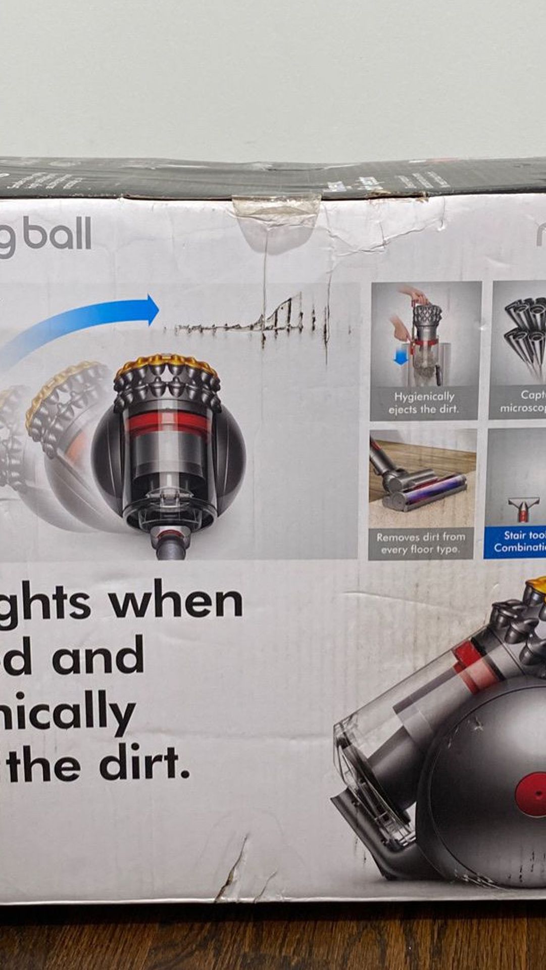 Brand new Dyson big ball multifloor vacuum